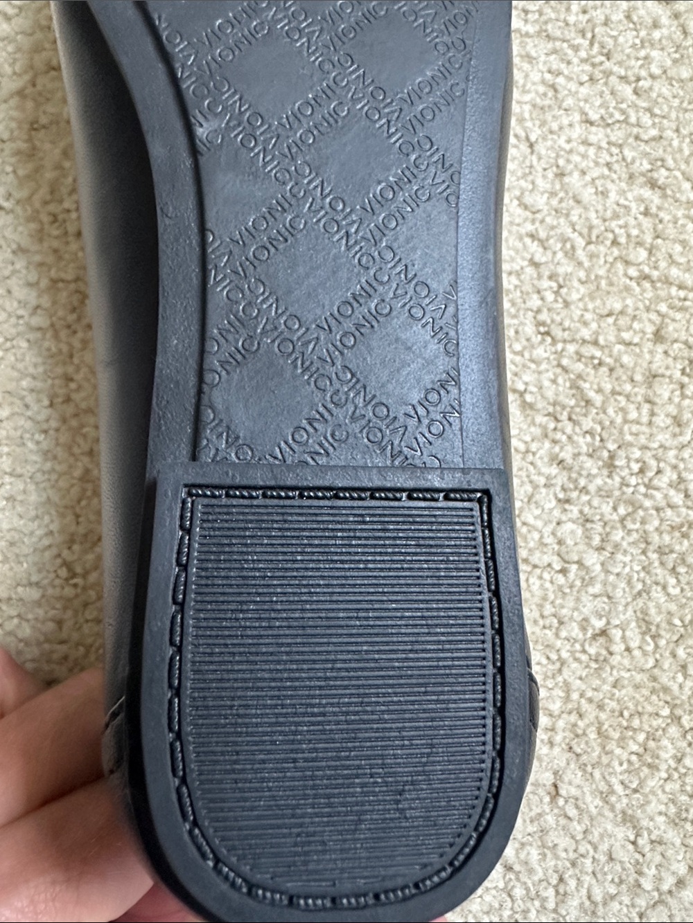Vionic Caroll Black Women's Leather Ballet Flats - Picture 8 of 8